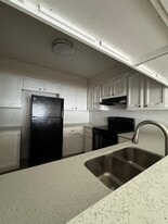 Building Photo - 12282 Wild Pine Dr