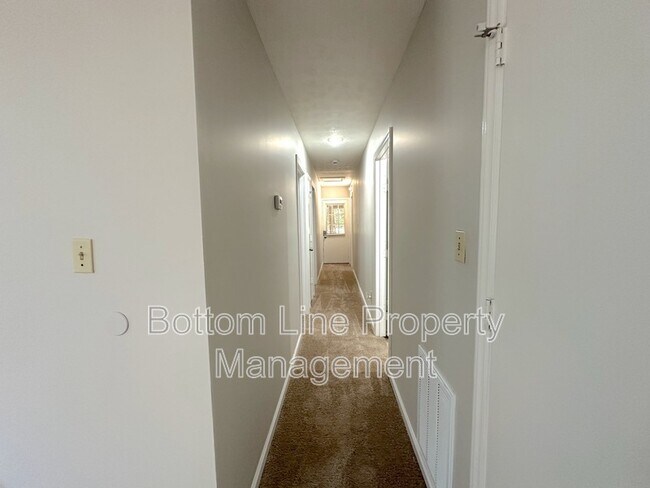 Building Photo - 3634 Durham Ln