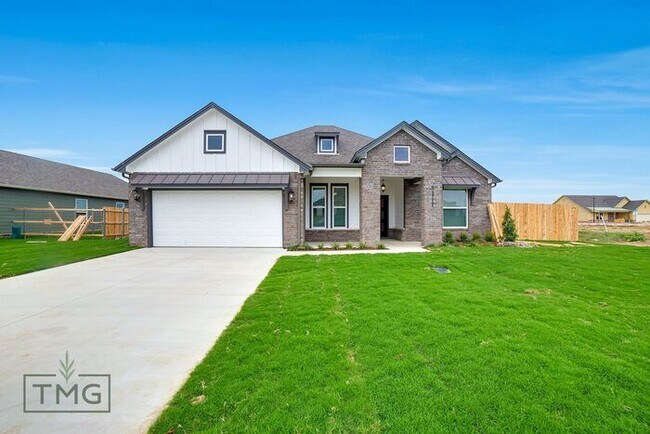 Building Photo - Owasso Dream Home! New Construction! Encla...