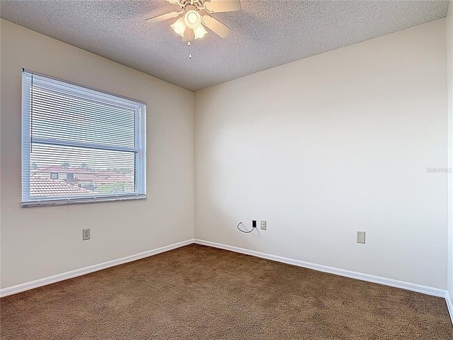 Building Photo - 467 Hunter Cir