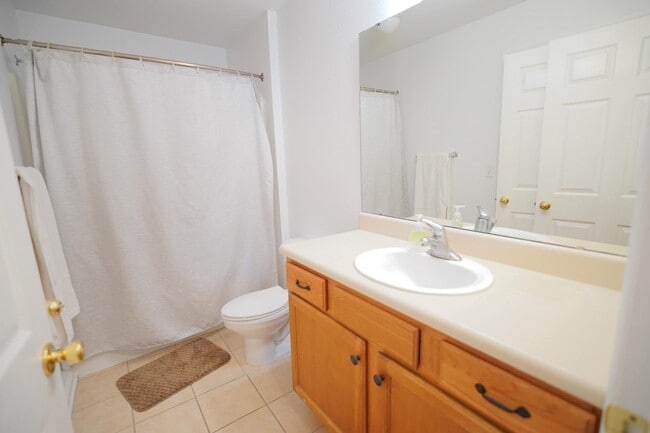Building Photo - 4434 Gearhart Rd