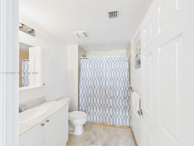 Building Photo - 275 NE 18th St