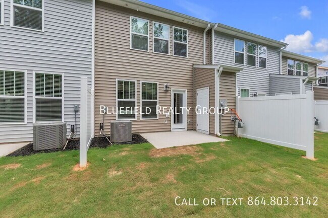 Building Photo - 406 E Parima Ct