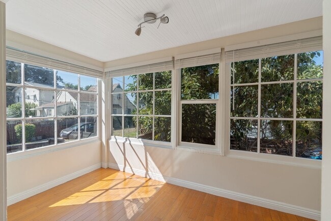 Building Photo - Stylish 2-Bedroom Retreat with Private Yar...