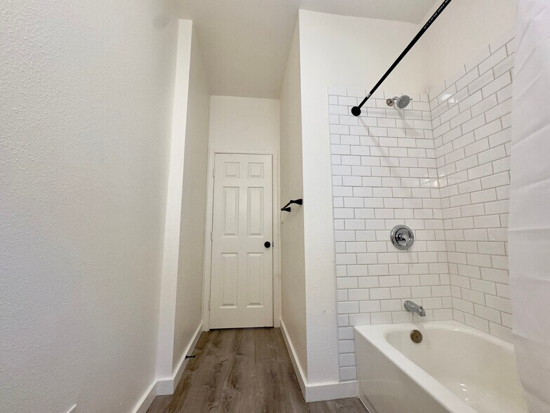 Building Photo - 3641 West St