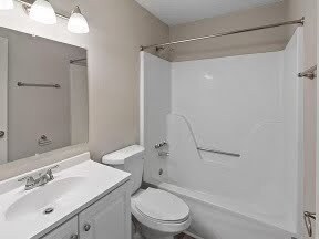 Building Photo - 1121 Brookstone Rd