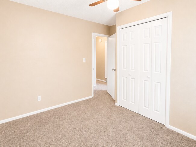 Building Photo - Denver Apartment Near Cherry Creek Trail & Garland Park