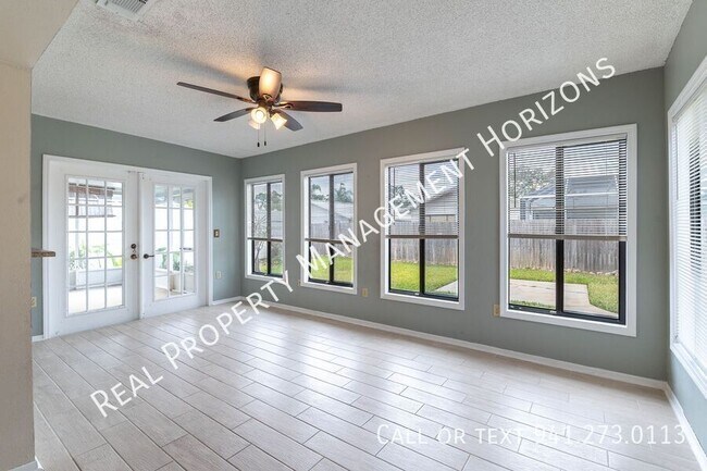 Building Photo - 6397 Samoa Dr