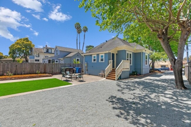 Building Photo - 546 Ocean View Ave