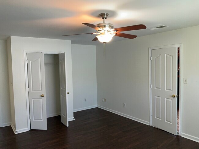 Building Photo - 12335 Shadow Ridge Ln