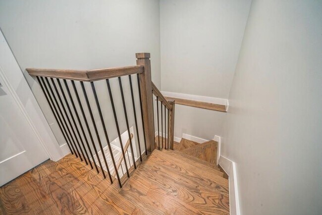 Building Photo - 111 Collard St
