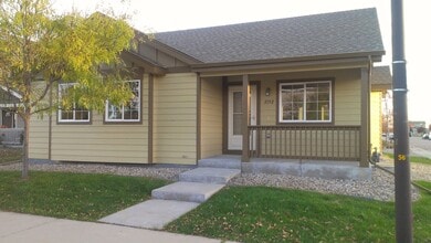 Building Photo - 2152 E 11th St