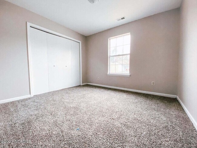 Building Photo - 3102 Gaitway Ct