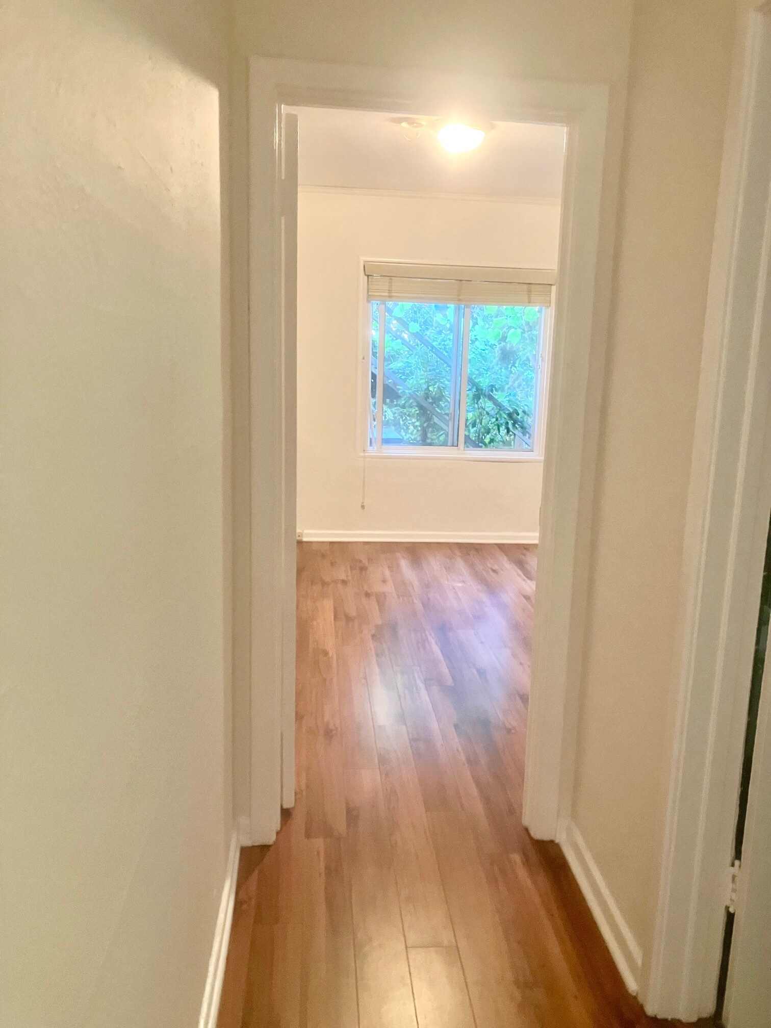 Back bedroom - 430 S Oakhurst Dr