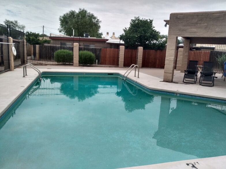 Building Photo - 4365 N La Osa Way