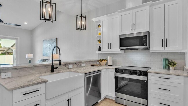 Building Photo - 1157 Windjammer Dr