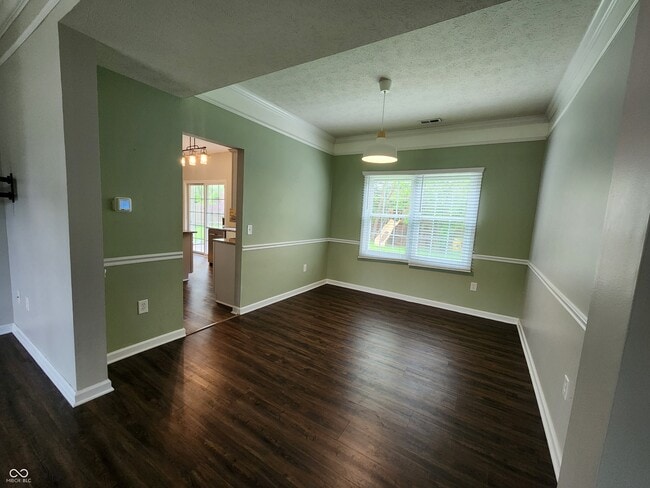 Building Photo - 14504 Cherry Ridge Rd