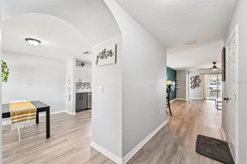 Building Photo - 2122 Pleasure Run Dr