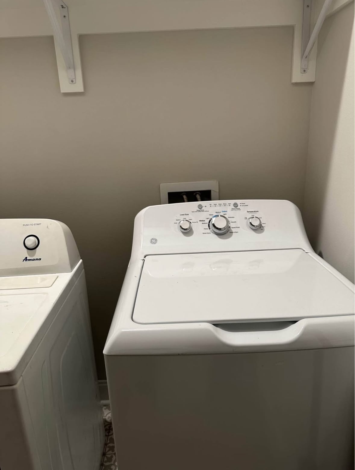 Building Photo - 2136 Saint Andrew St