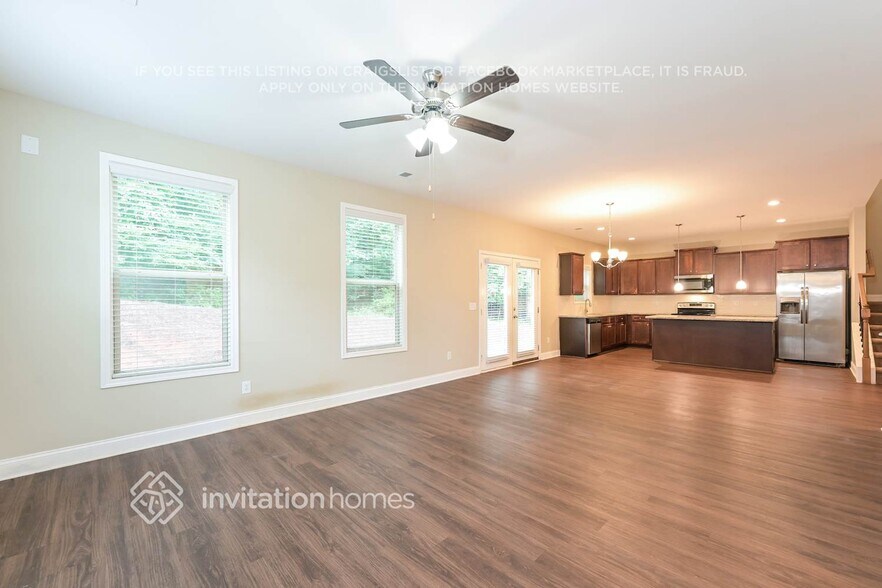 Building Photo - 378 White Trillium Dr
