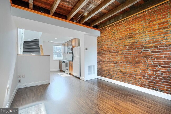 Building Photo - 1026 Patapsco St