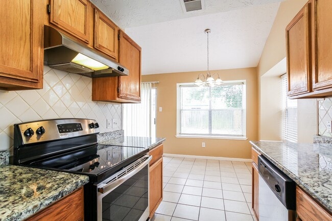 Building Photo - 16146 Coyridge Ln