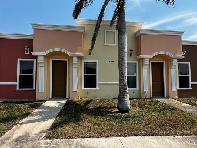 Primary Photo - 3019 Regal Dr