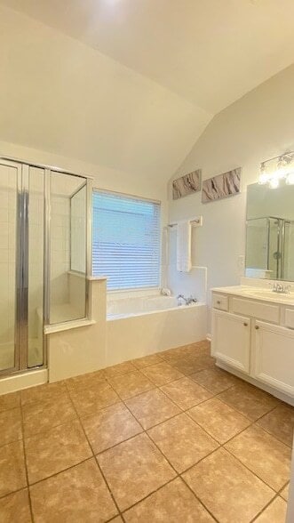 Building Photo - 16807 Chaco Canyon Ct