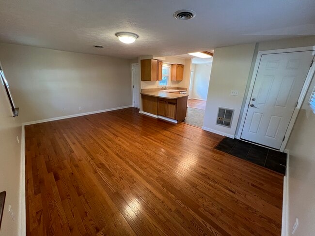 Building Photo - 3591 Harry Truman Dr