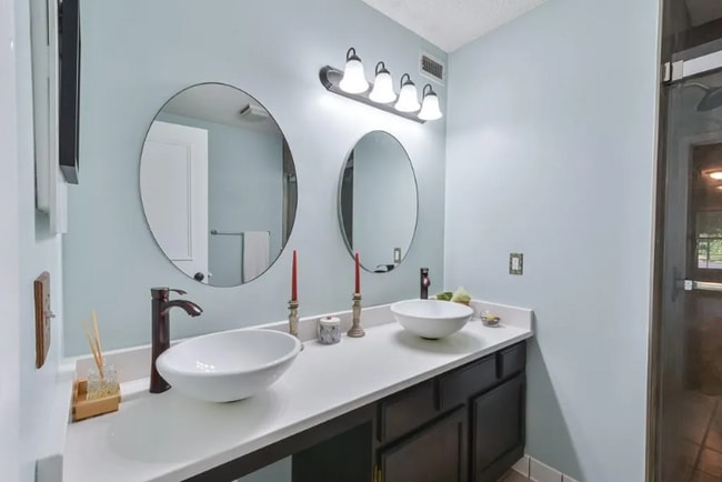 Building Photo - 47 Doranne Ct