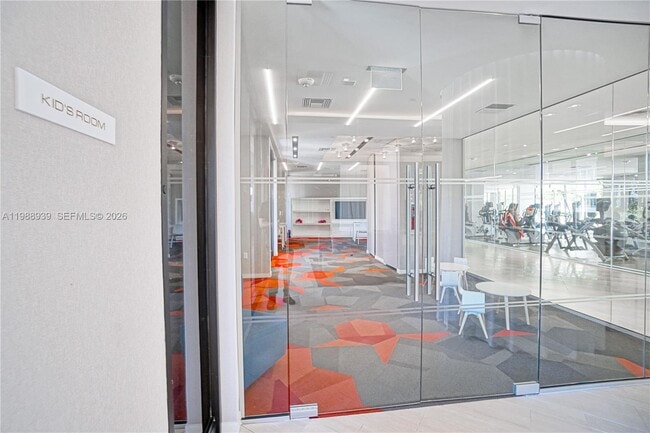 Building Photo - 9 Island Ave