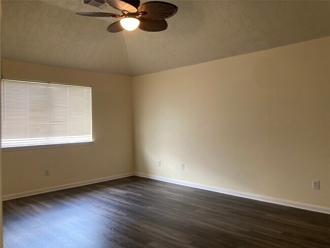 Building Photo - 19611 Cypress Bough Dr