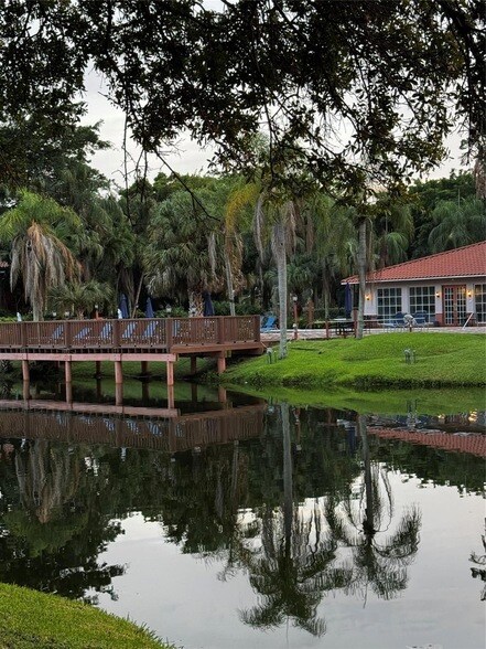 Building Photo - 10701 Cleary Blvd
