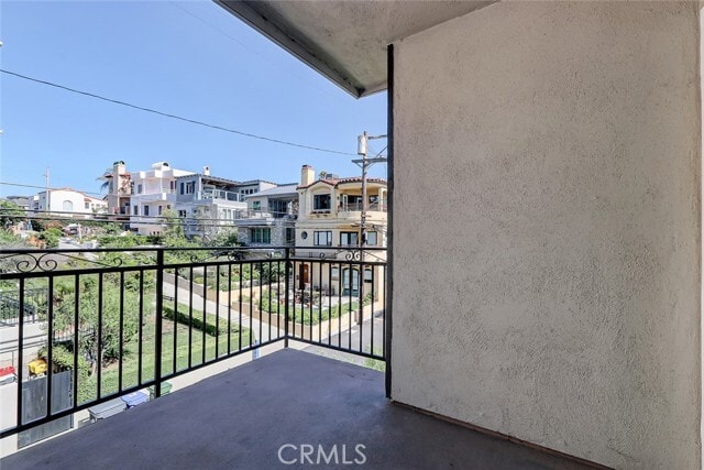 Building Photo - 800 Manhattan Ave