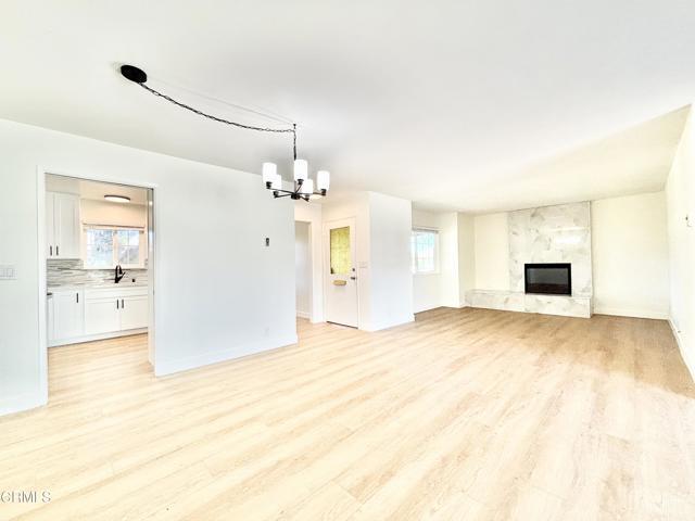 Building Photo - 203 E Elfin Green