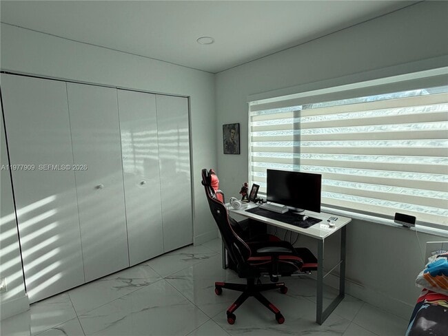 Building Photo - 11300 NW 5th St