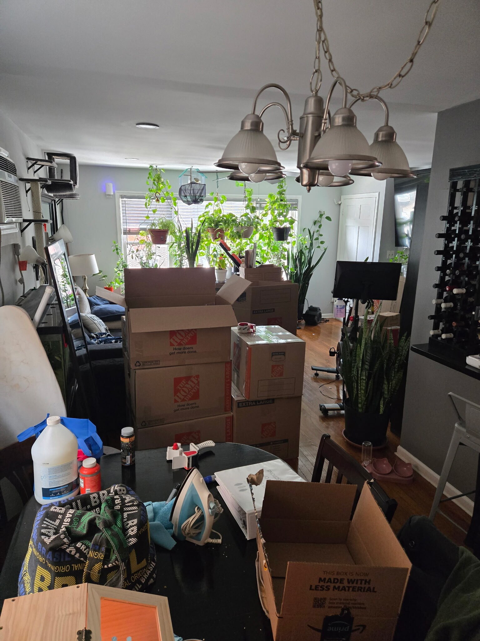 Dining room facing living room - 38 6th St