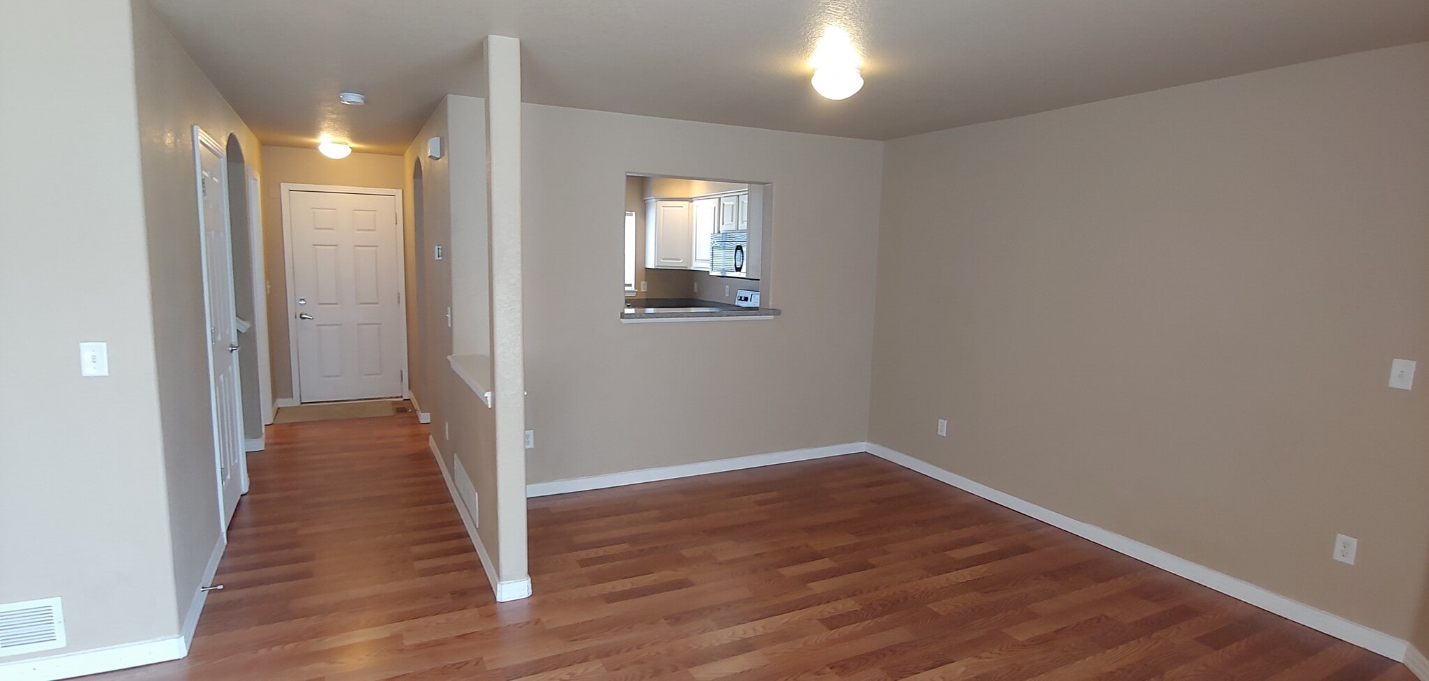 Building Photo - 1730 S Helena St