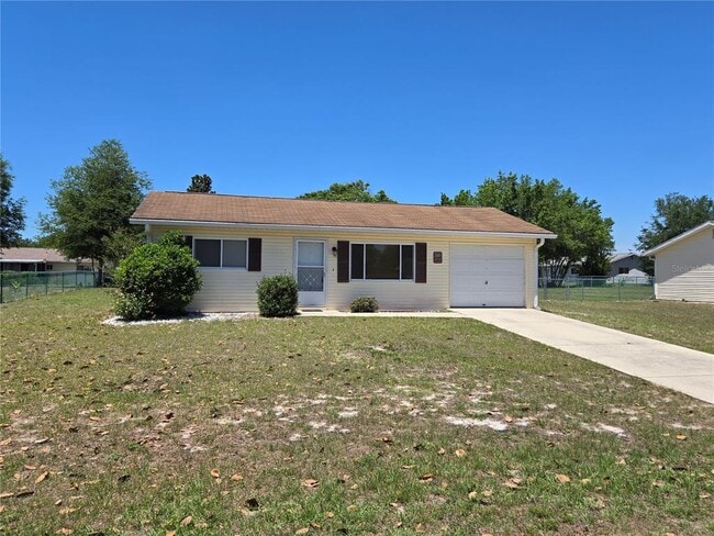 Building Photo - 11112 SW 78th Ave