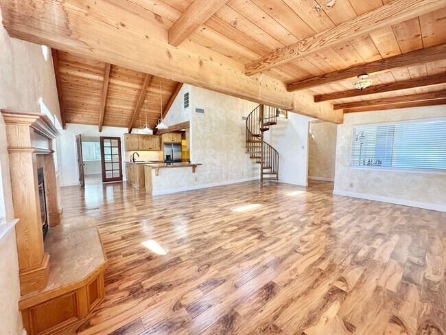 Building Photo - Beautiful Home, in Quiet Country Setting, Large, Private, Fenced Yard Space, with Landscaper Incl...