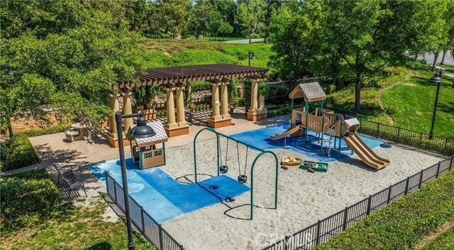 Building Photo - 23 Prickly Pear