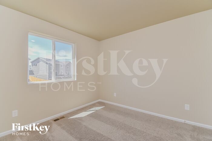 Building Photo - 10501 Luneth Dr