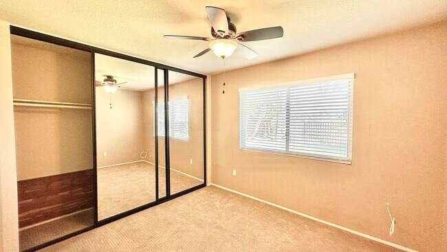 Building Photo - Lovely Single Story Home in Quiet Neighbor...