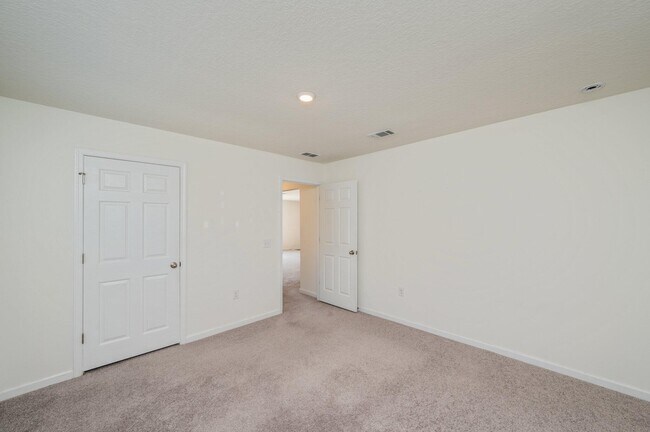 Building Photo - 4378 Jitterbug St
