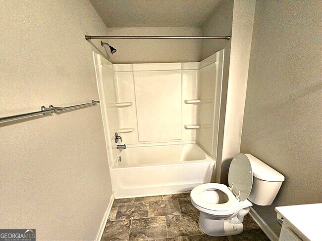 Building Photo - 121 Valimar Dr