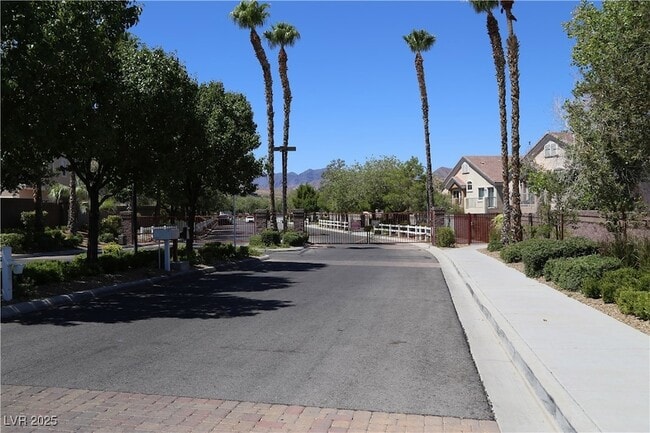 Building Photo - 2505 April Breeze Ln