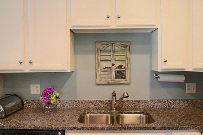 Building Photo - 226 Emilly Ln