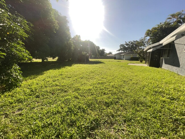 Building Photo - 1849 SE Rainier Rd
