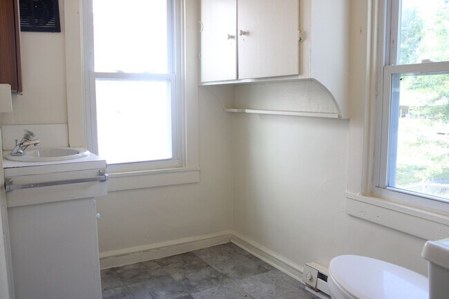 Building Photo - 118 W Main St, Windsor, PA 17366