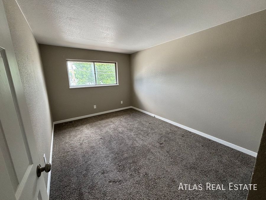 Building Photo - 12883 W Alameda Dr